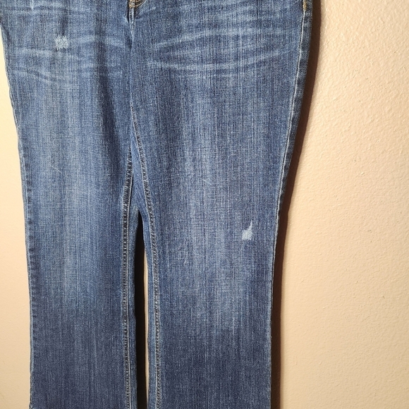 Lands End Womens Fit & Flare Medium Wash Blue Jeans-Size 16/33 - Picture 4 of 14
